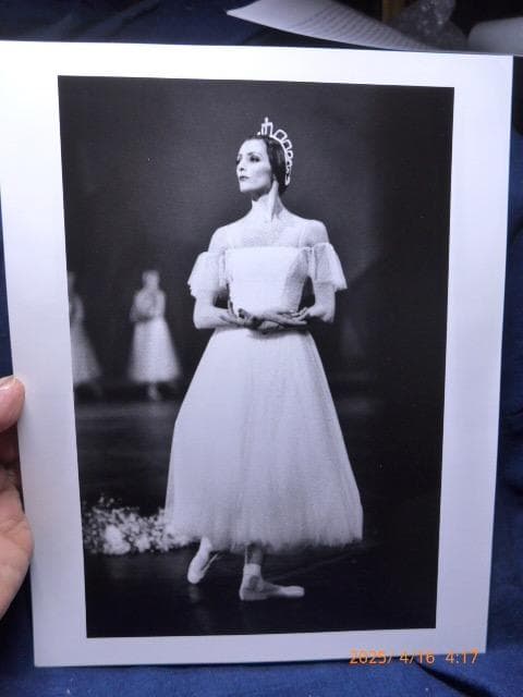 イリナ・イオネスコのオリジナルプリントです。珍しい舞台写真です