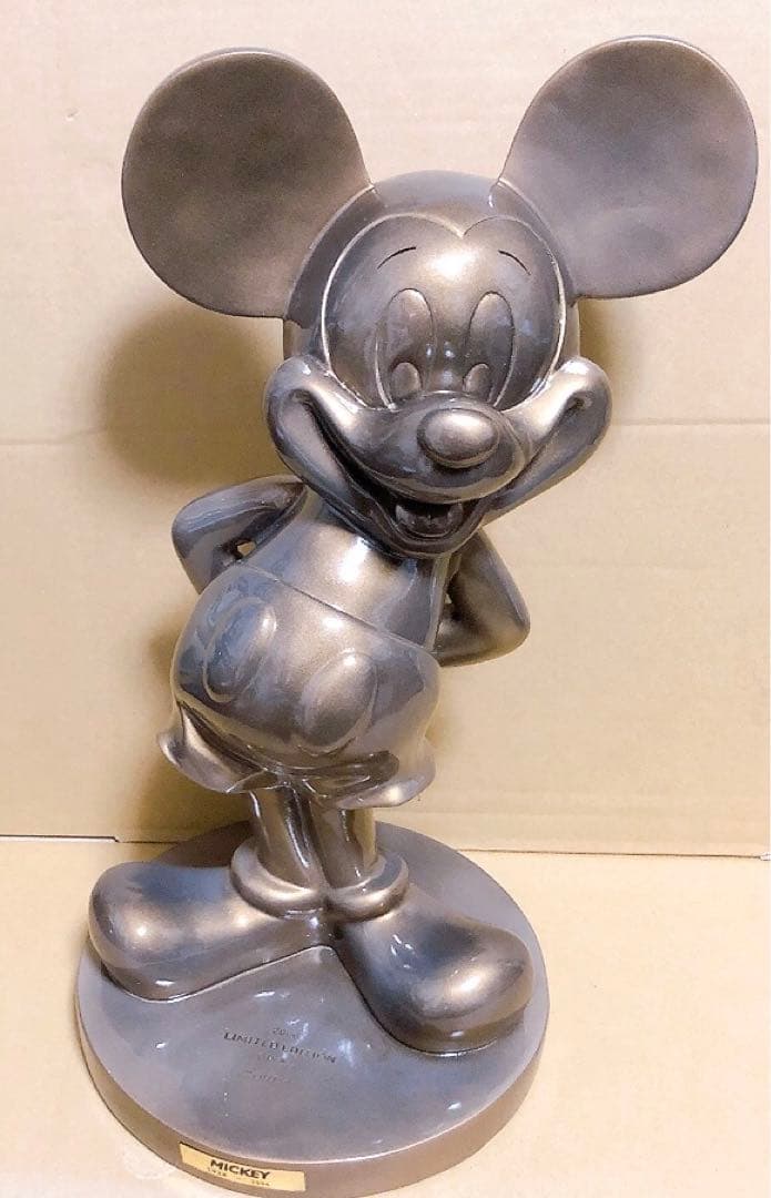 ディズニー ミッキーマウス ブロンズ像 1928-2006