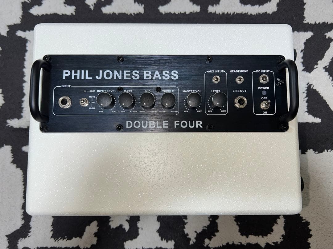 PHIL JONES BASS DOUBLE FOUR BG-75 ベースアンプ