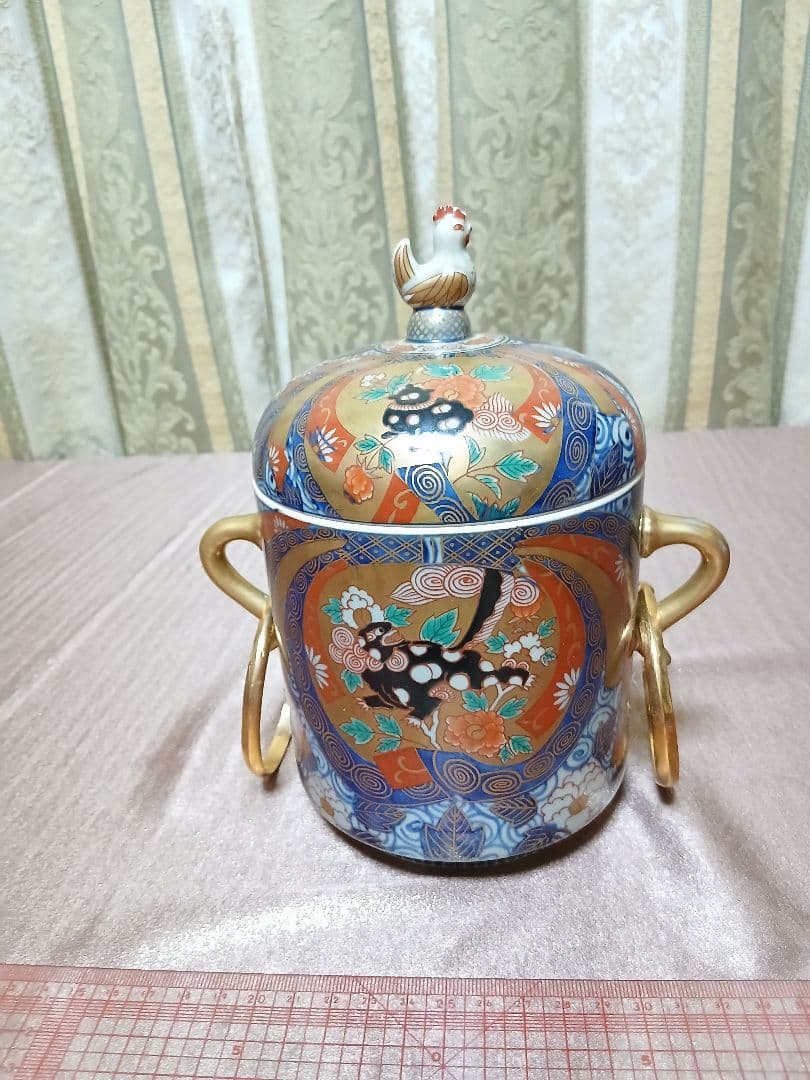 陶器製 菓子器・喰籠 鶏の蓋付き有田焼