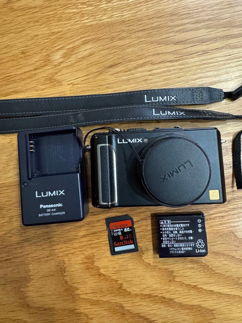Panasonic LUMIX DMC-LX3 ★ライカレンズ搭載 F2.0