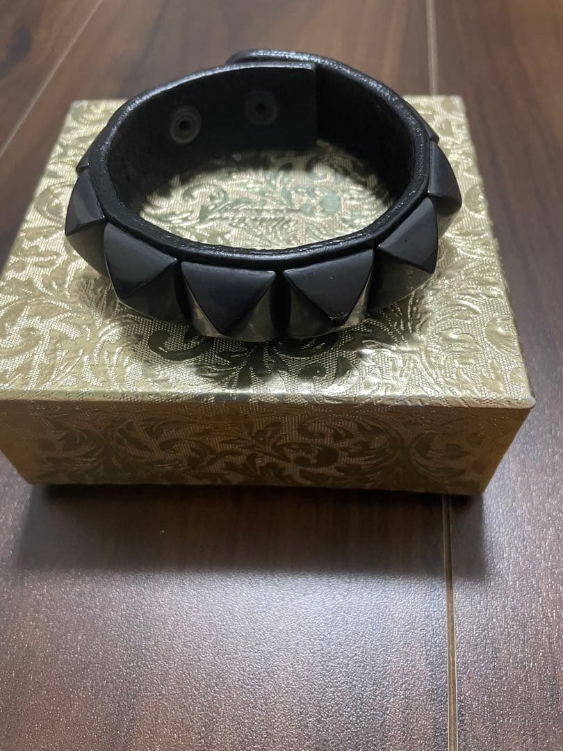 アンダーカバー スタッズ リストバンド ブレスレット バングル