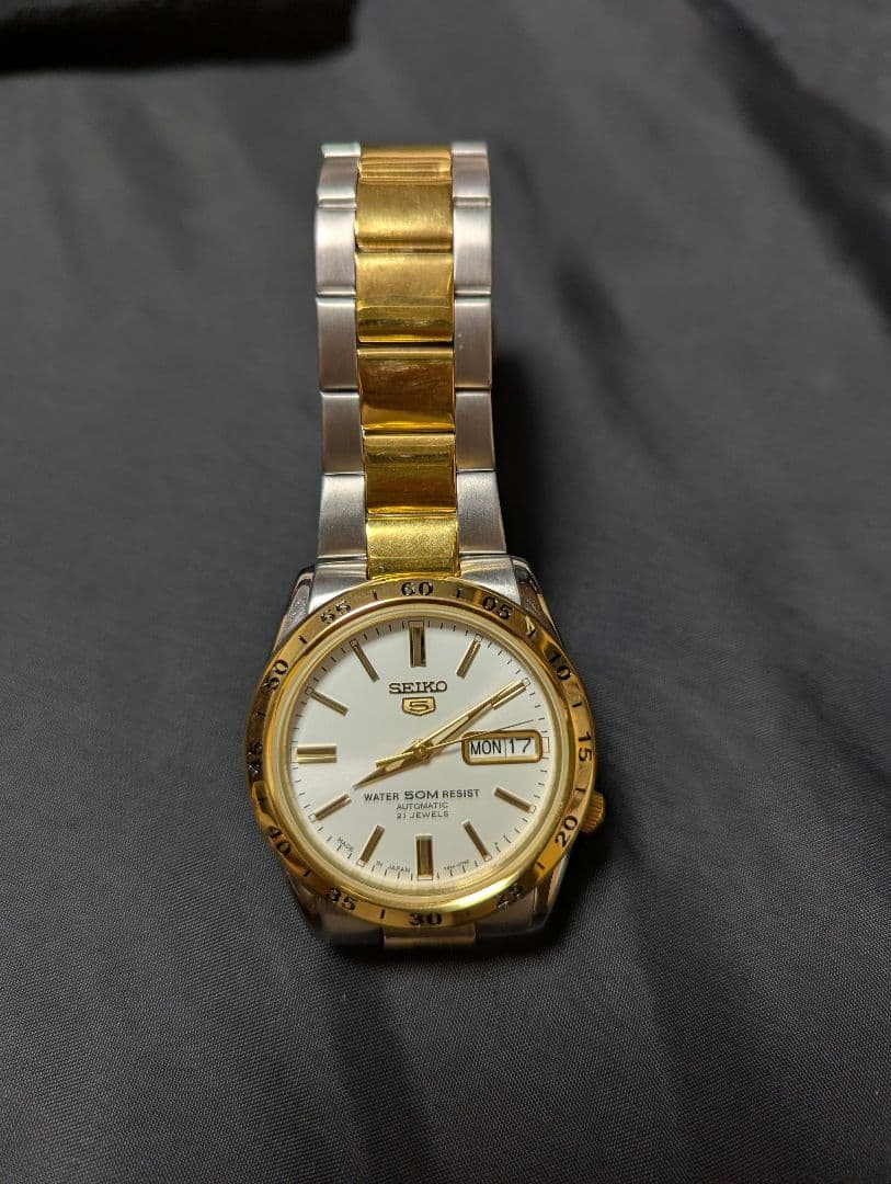 h*i様 SEIKO 自動巻き腕時計 ゴールド/シルバー