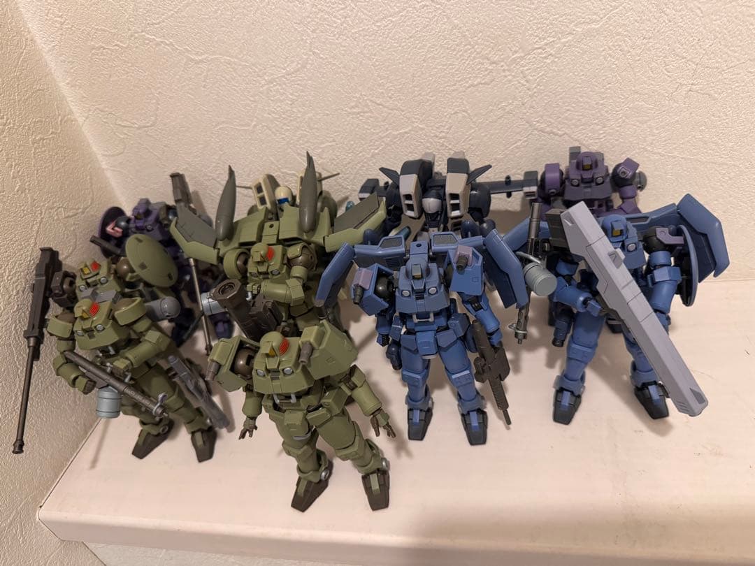 【ロボット魂】新機動戦記ガンダムＷ　リーオー、エアリーズ、武器セット含　10体