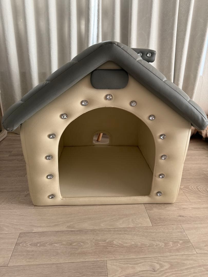 ビジュー付きレザーペットハウス　大きめ　多頭飼い　中型犬