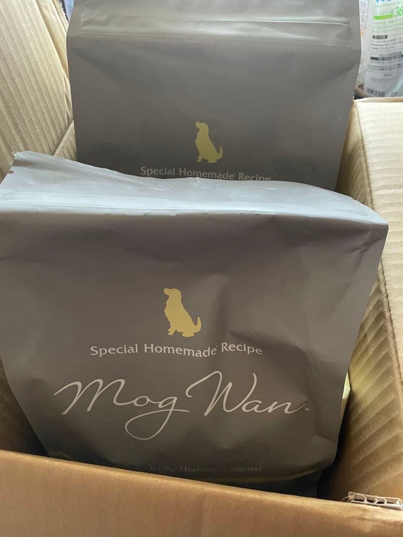 モグワン　ドッグフード　1.8キロ　2袋