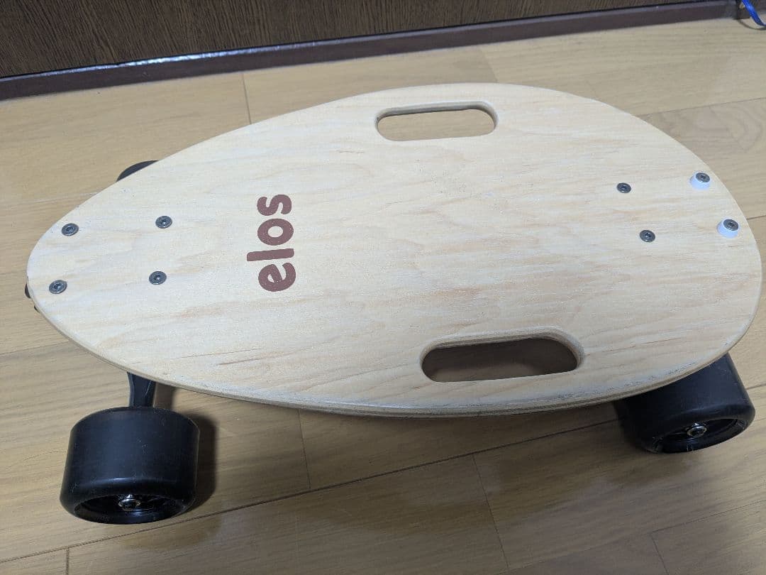 elos スケートボード