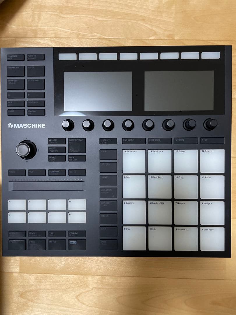 Native Instruments MASCHINE MK3(移行ID付き)