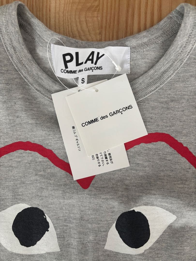 コムデギャルソン　プレイ　Tシャツ