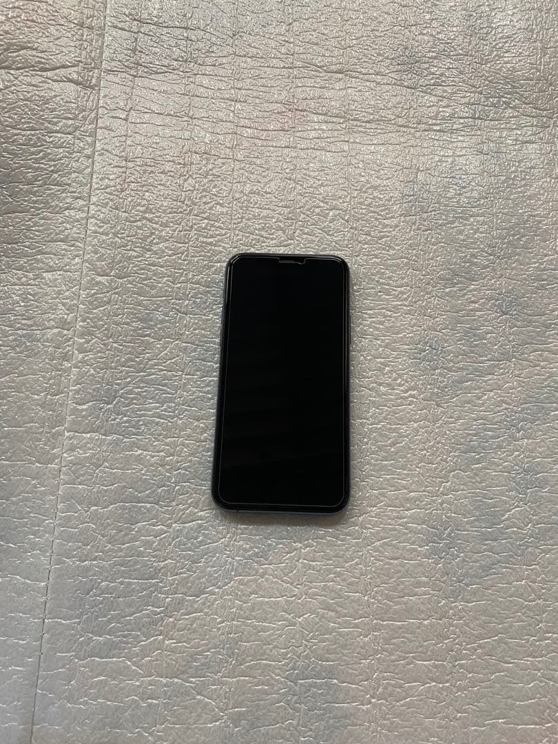 美品　iPhone 11 Pro 256GB ミッドナイトグリーン