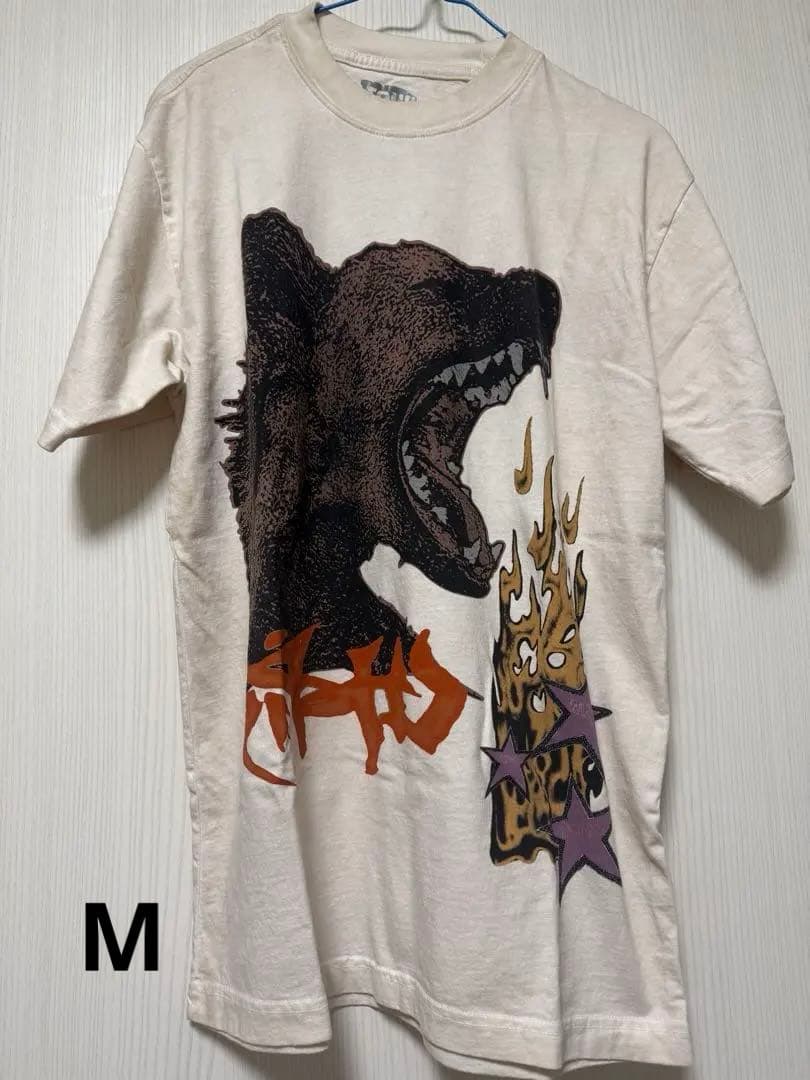 トラヴィス・スコット ツアーTシャツ