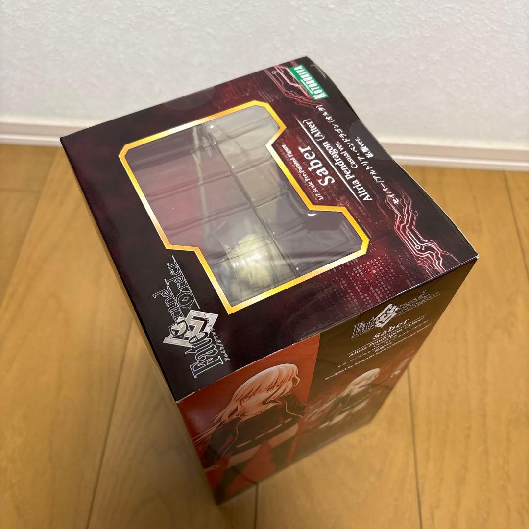 Fate/Grand Order セイバー/アルトリア・ペンドラゴン　私服ver