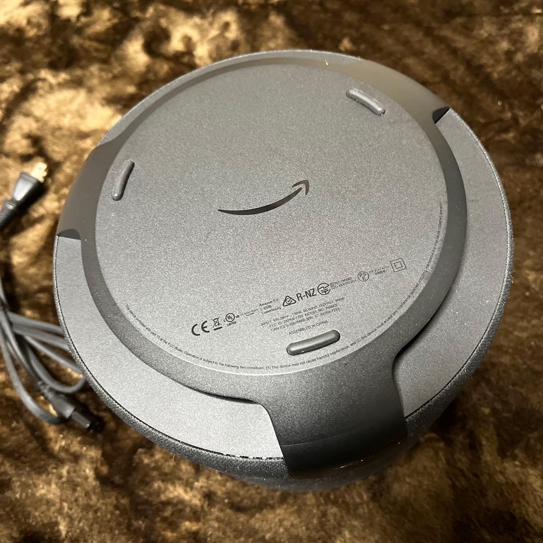 Amazon echo sub 黒