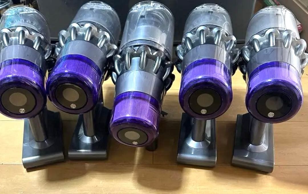 Dyson 掃除機 8台まとめ　V11 V10 V8