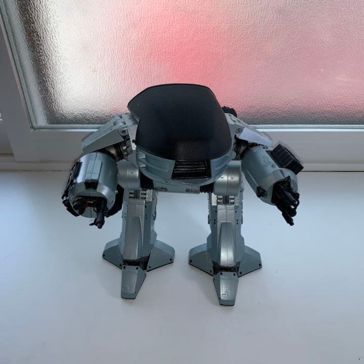 neca ed-209 with sound トーキング