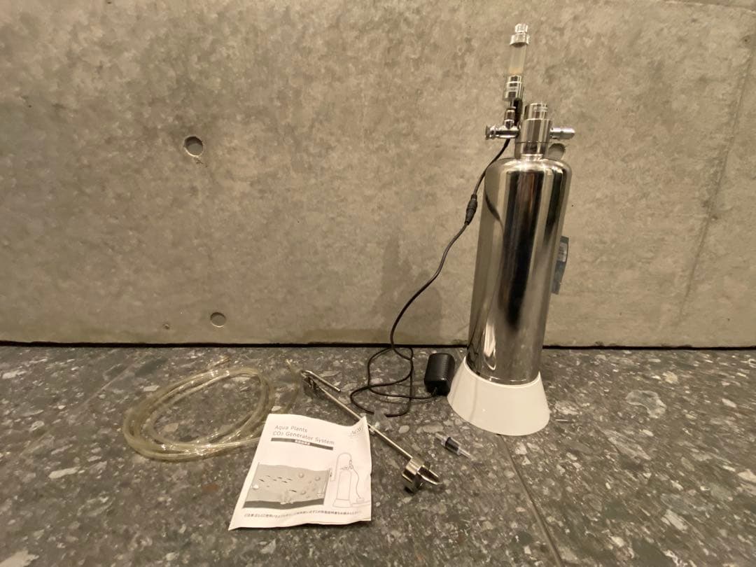 半年使用！AGW CO2ジェネレーターシステム　化学式　co2添加　水草育成
