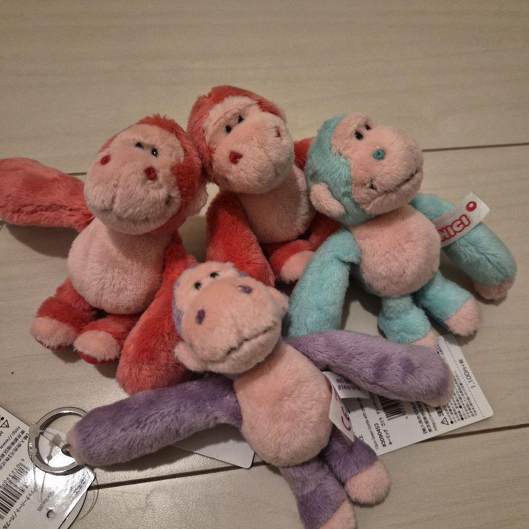 NICI　ゴリラ　グリッターハート　キーリング