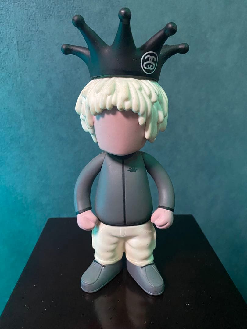 STUSSY フィギュア　BABY RAGAMUFFIN ステューシー