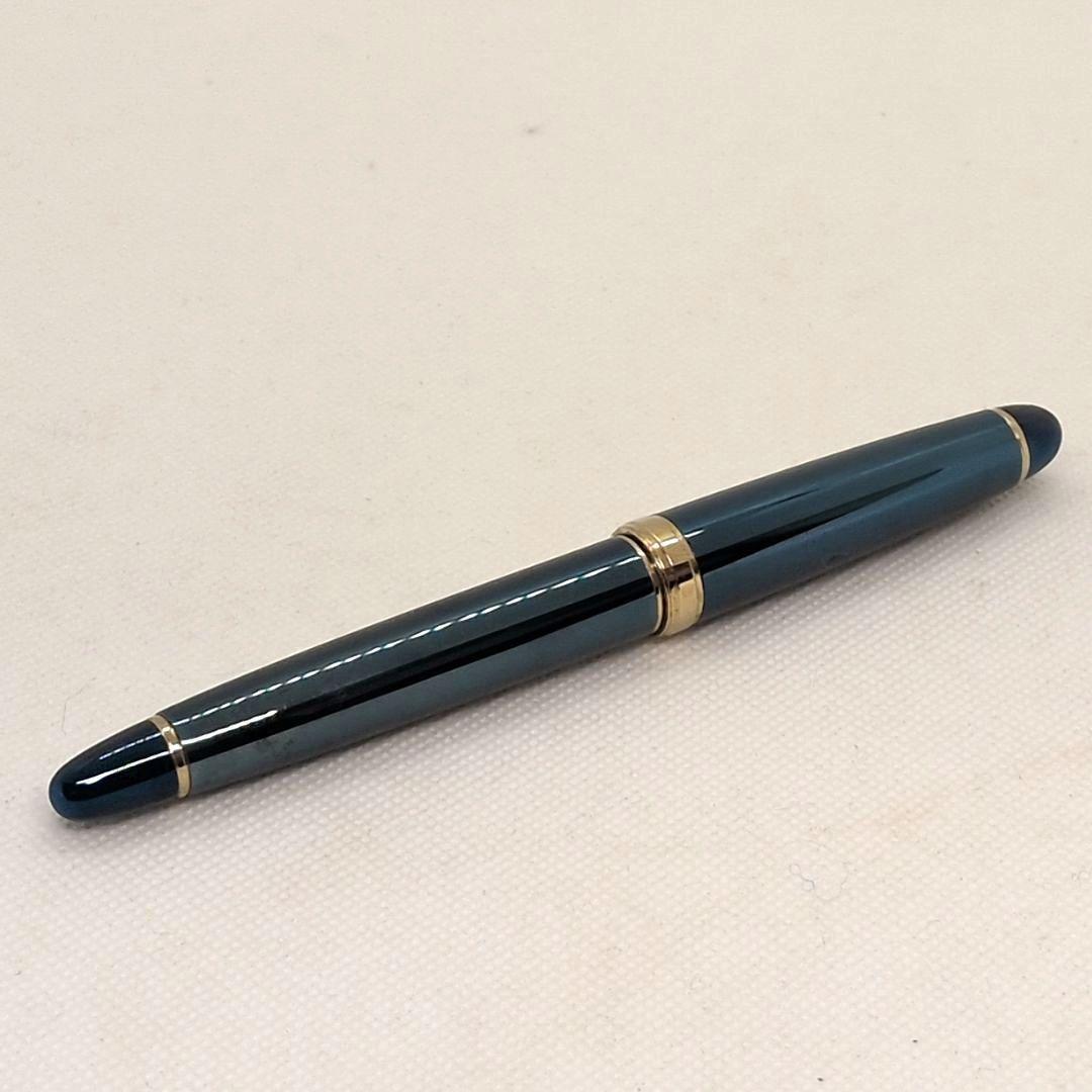 【美品 18K】セーラー　ピース　ブルーチタニウム　万年筆　MF　文房具　18金