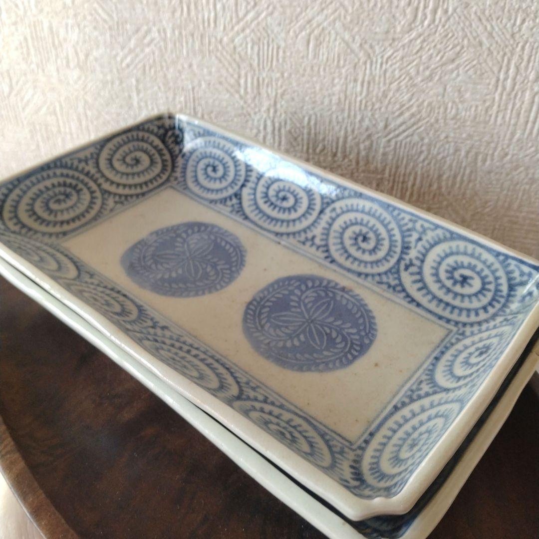 《新春セール！》古伊万里切込焼蛸唐草長皿二客