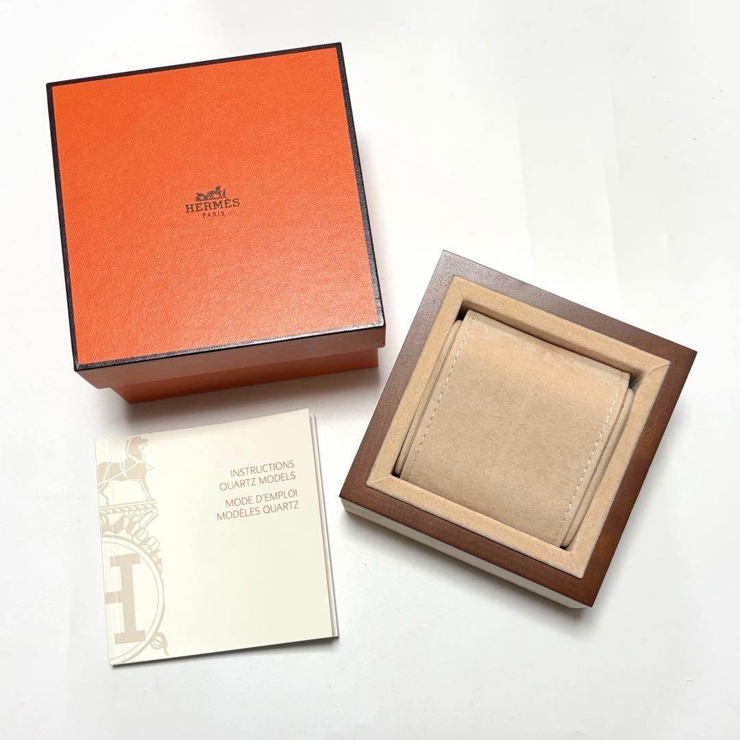 美品　エルメス　腕時計　ケース　空箱　現行品　取扱説明書付き