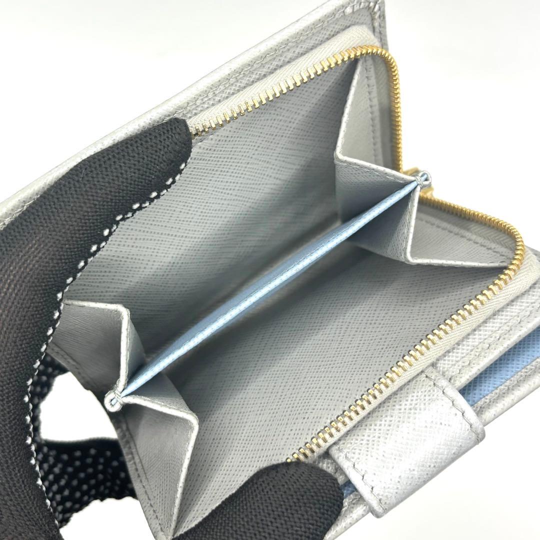 ✨現行モデル✨PRADA 二つ折り　財布　サフィアーノ　メタルロゴ　ICタグ