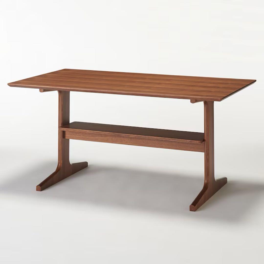 無印良品リビングでもダイニングでもつかえるテーブル2（ウォールナット)