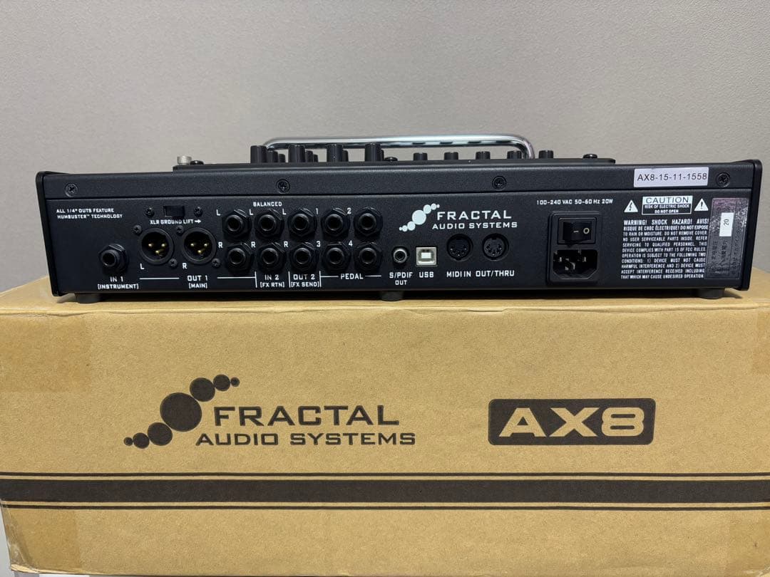 AX8 Fractal Audio Systems ギタープロセッサー
