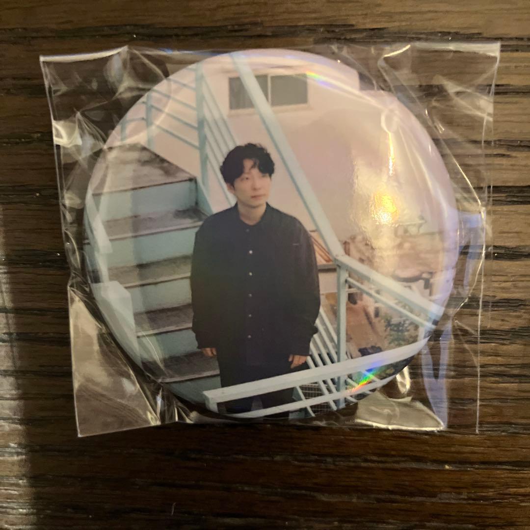 星野源　写真付き缶バッジ 8個セット