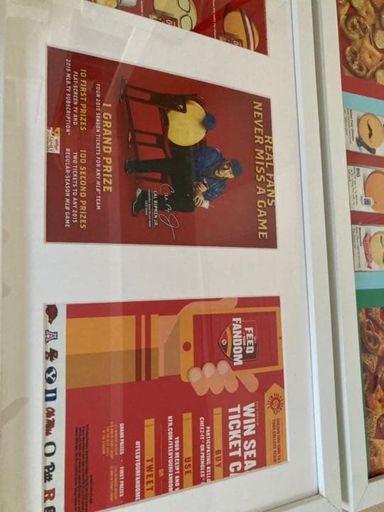 アート　CHEEZ-IT 2枚