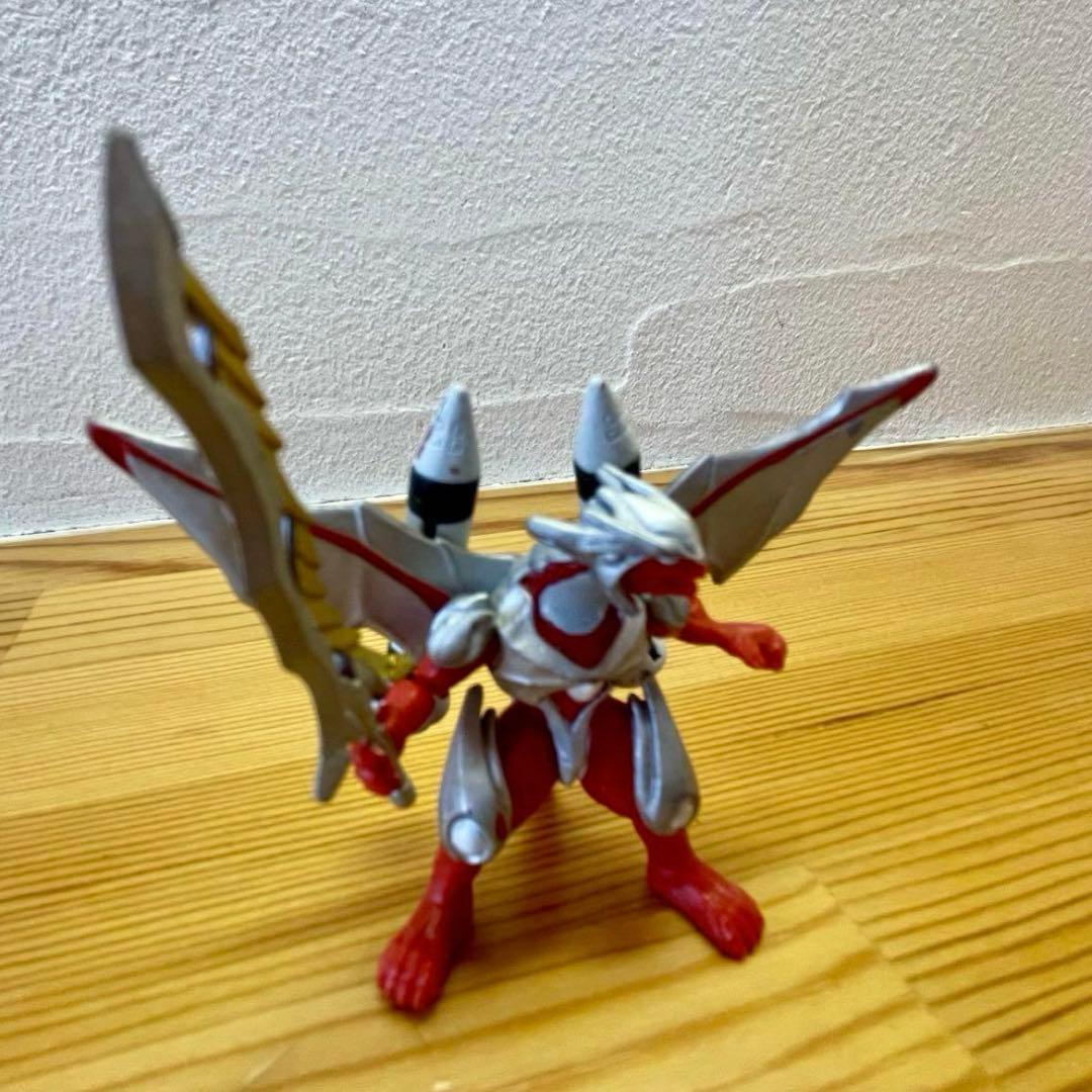 バトスピ　太陽神龍ライジングアポロドラゴン　フィギュア