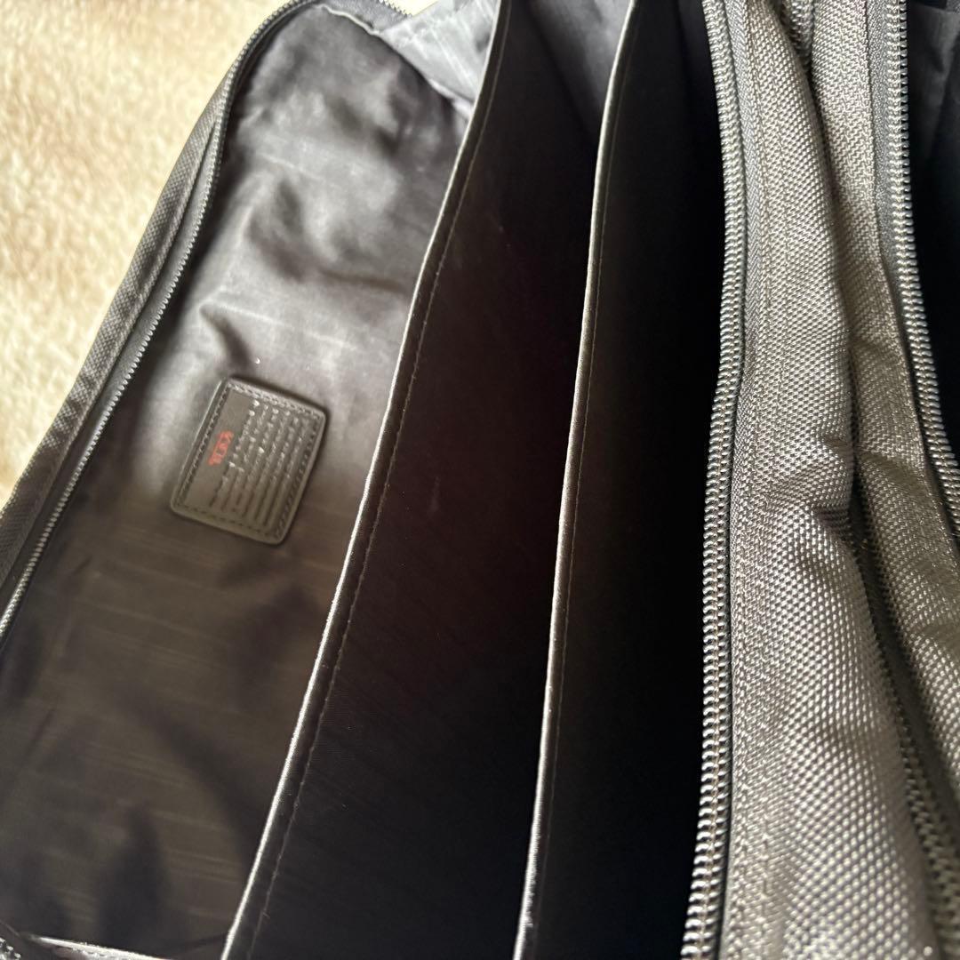 TUMI トゥミ ALPHA ビジネスバッグ 2WAY ブリーフケース ブラック