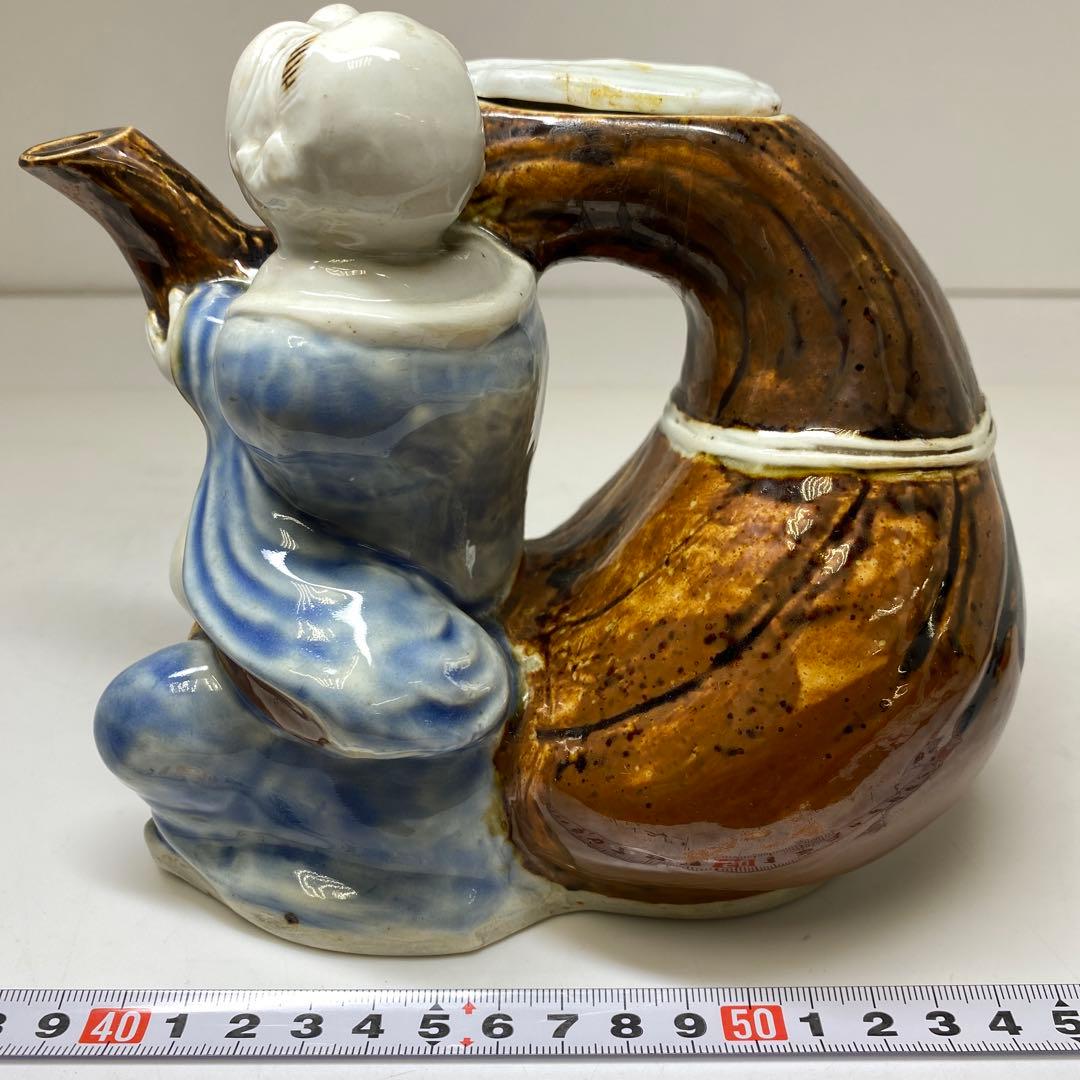 江戸時代　平戸焼水注　人物　高さ約14cm タサチ　東N7-1101☆2F