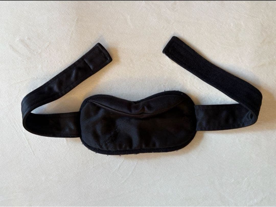 ブラックシリカ　メホールジャパン　アイマスク