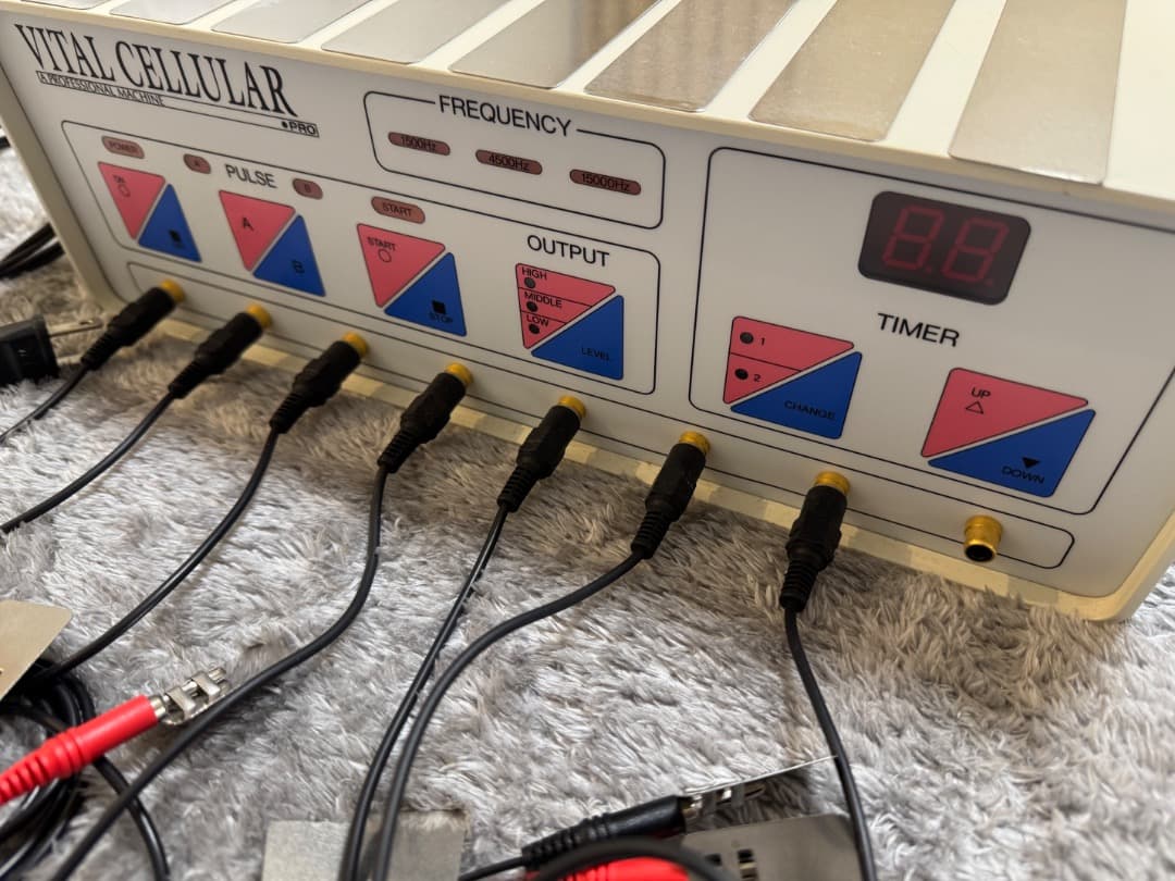 バイオニックセルサーと布マスク3枚　業務用美容機器　シェレーヌ社