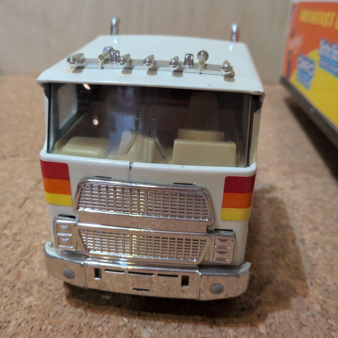 NYLINT ブリキ　トレーラー