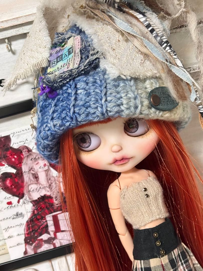 カスタムアイシードール　ネオサイズ　白肌　赤茶サラサラストレート