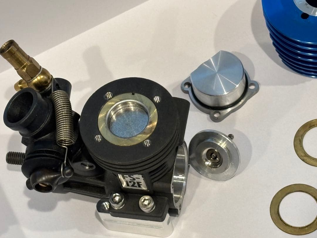 タミヤFS12エンジン