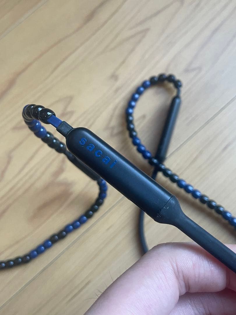 そ*様 激レア sacai × beats Earphone ネックレス ジャン