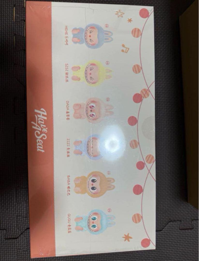 ポップマート LABUBU THE MONSTERS Have a Seat