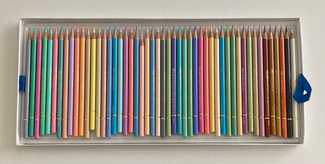 Holbein Artist's Colored Pencil 150色セット