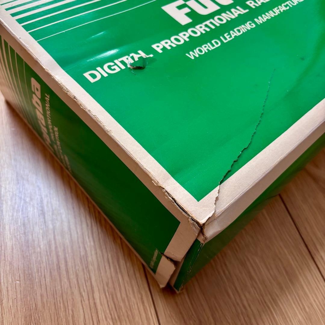 Futaba FP-T4WD 送信機 受信機 ラジコン 昭和レトロ