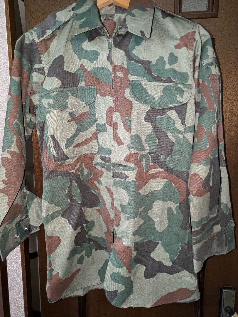 希少 空挺団仕様 熊笹迷彩上下セット サイズ表記4号