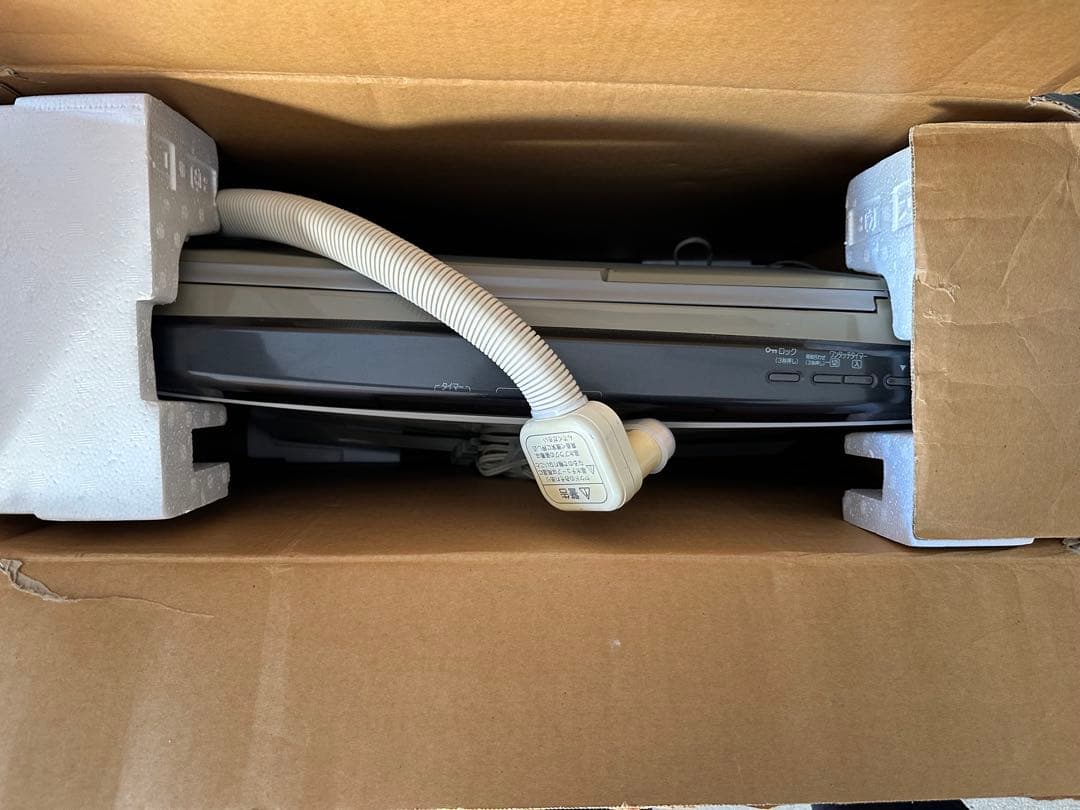 富士通 ゼネラル 温水ルームヒーター ホットマン 室内機 KH-60P-W