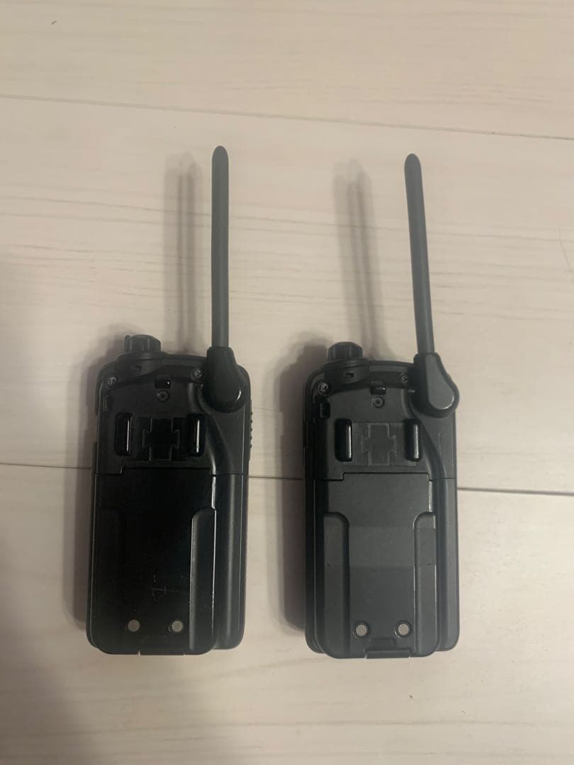 KENWOOD UBZ-LS20 トランシーバー 2台　イヤフォン1個付き