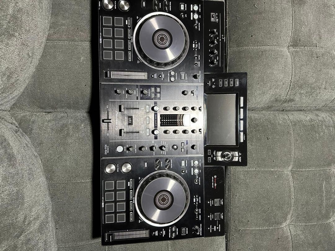 Pioneer XDJ-RX2 DJコントローラー