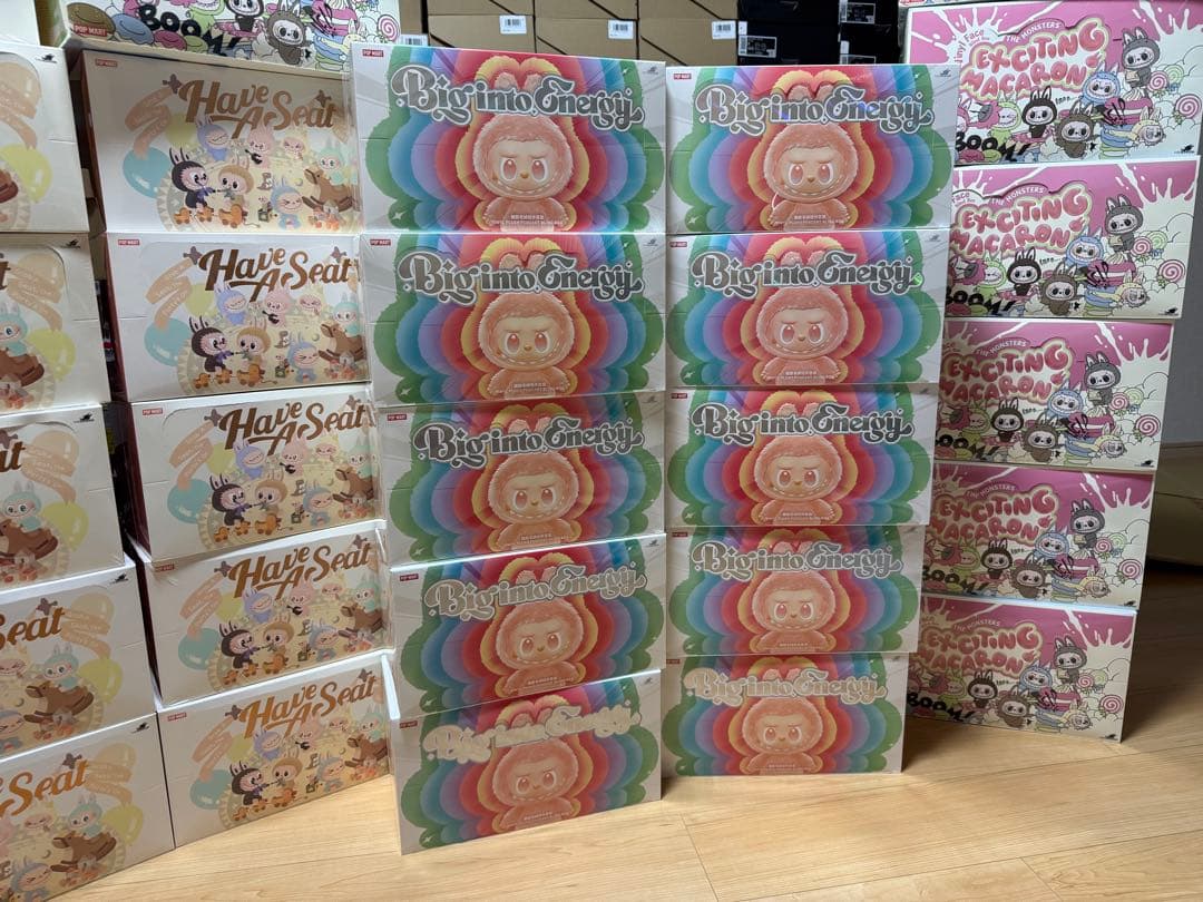 THE MONSTERS Big into Energy ぬいぐるみ10セット