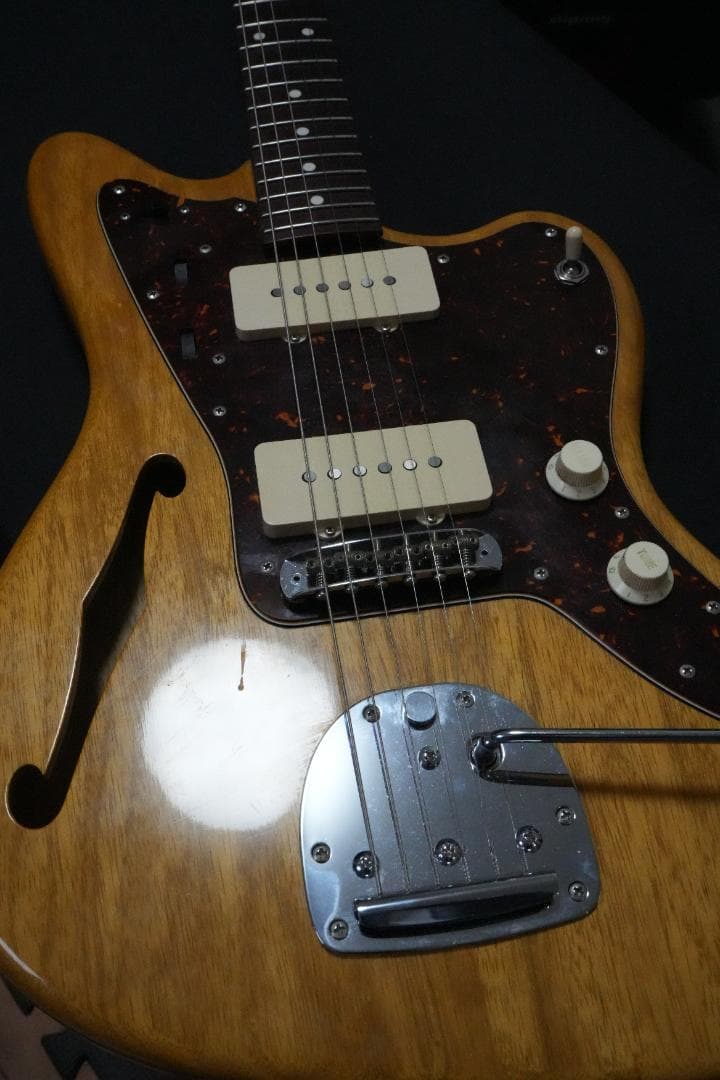 momose ジャズマスター　コリーナボディ