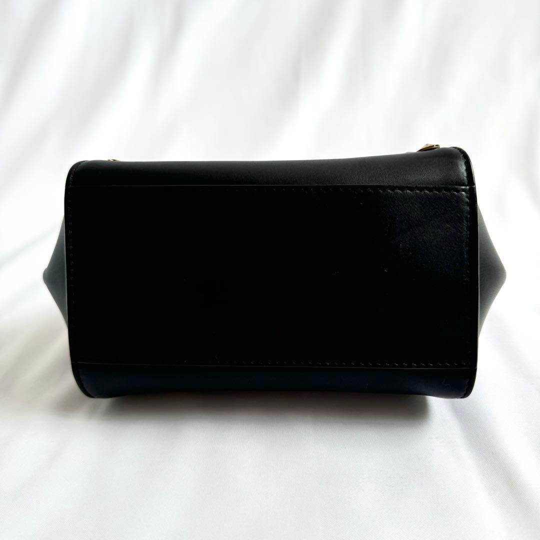 極美品【希少】フェラガモ スモールソフィア　ガンチーニ 2way バッグ