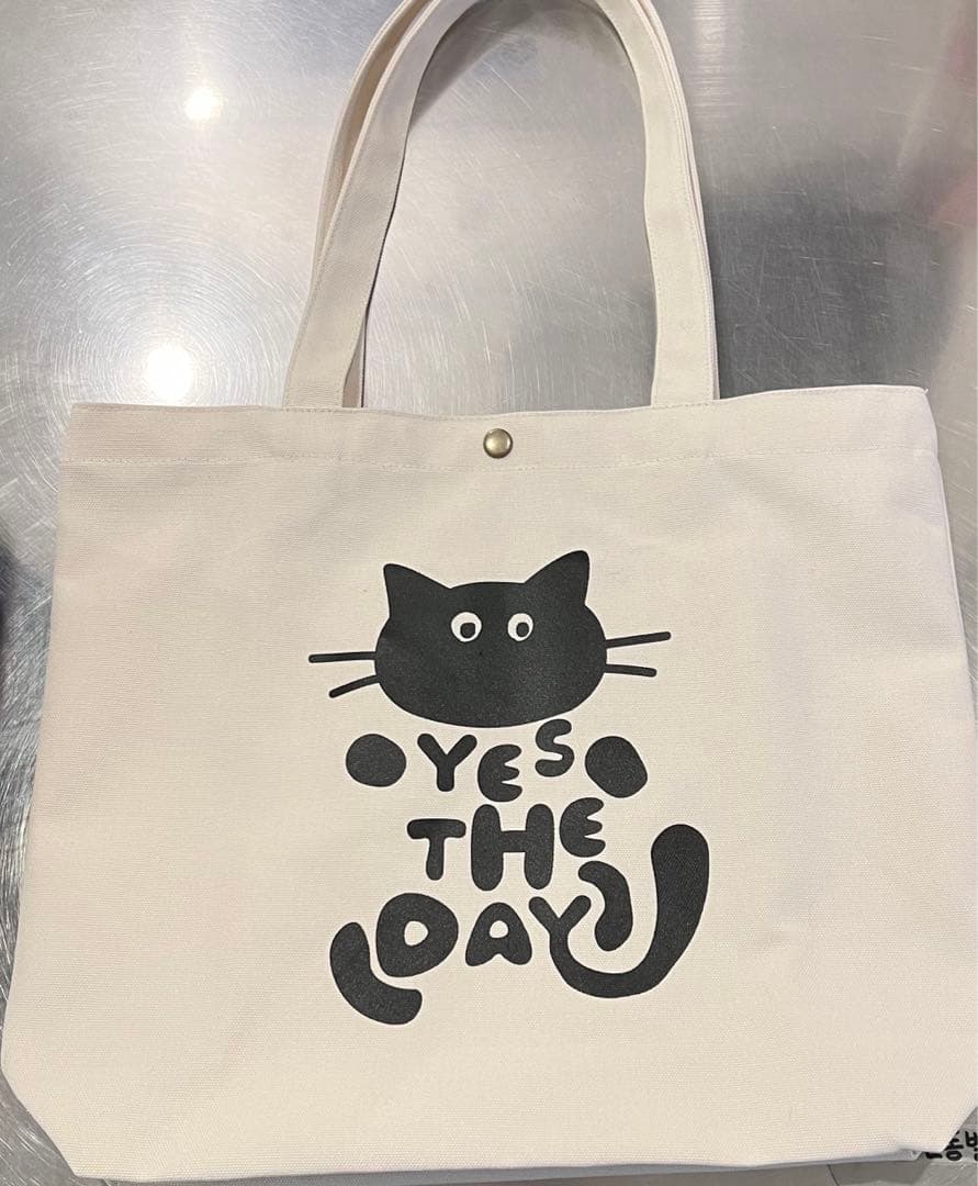 マウスラビット　カバン　バッグ　白　イェソン　YESTHEDAY 韓国　新作